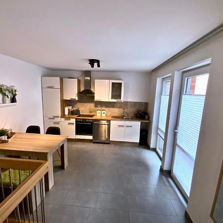 Maisonette-Apartment-Mit Glassfaseranschluss Bruggen  Eksteriør billede