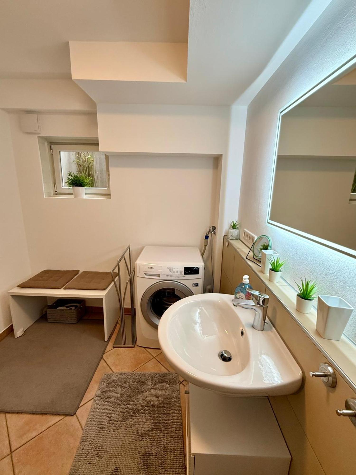 Maisonette-Apartment-Mit Glassfaseranschluss Bruggen  Eksteriør billede